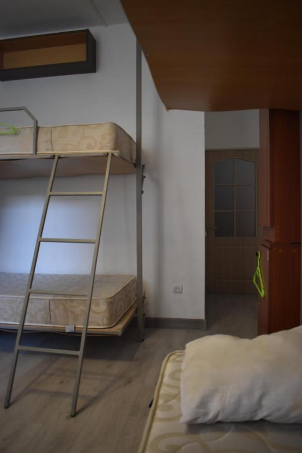 Sleep Studio Hostel Erivan Exterior foto